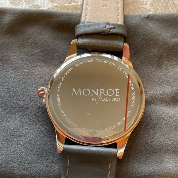 𝅺MONROÉ Classique Watch In Sunburst Solérose Genuine Leather, Charcoal Colour - Picture 5 of 10